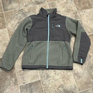 Ladies North Face Jacket